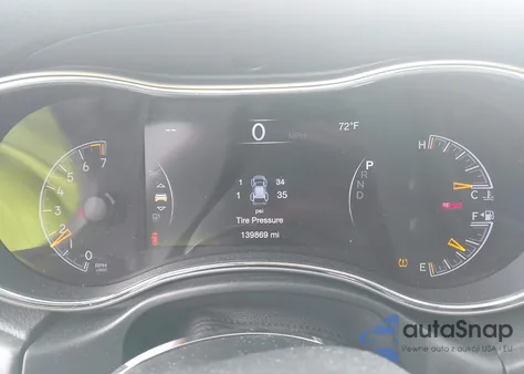 2020 Jeep Grand Cherokee Altitude 4X2 from USA, damaged, VIN 1C4RJEAG0LC182377